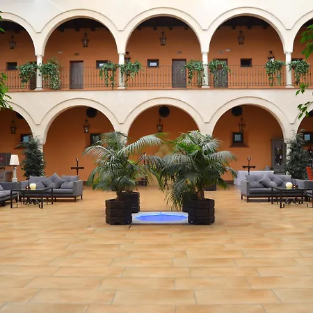 מלון Hacienda Montija
